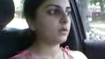 लैटिन हिंदी एचडी सेक्सी मूवी जोसी जैगर मिक के सामने अपने पैरों के बाहर फैला